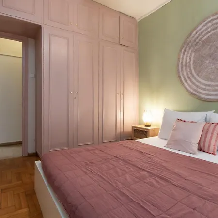 Houseloft Koromila Sea View דירה